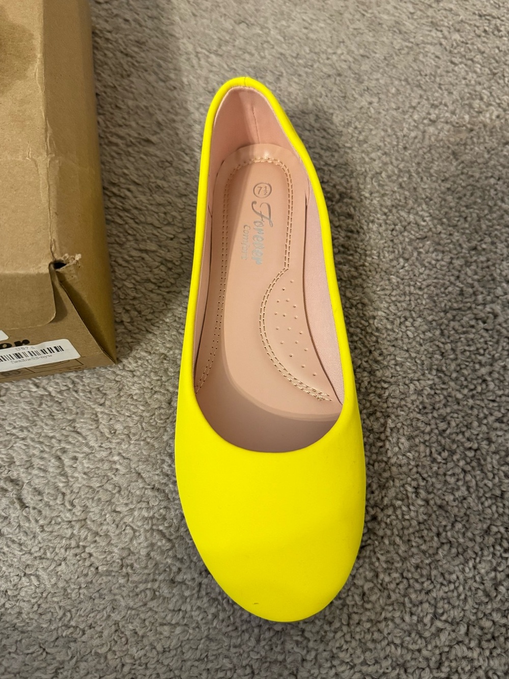 Women's Yellow Ballet Flats Slip-On Shoes size 7.5